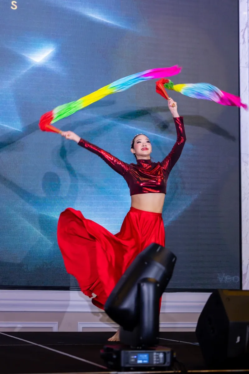 Hybrid event production Singapore - stage and live stream