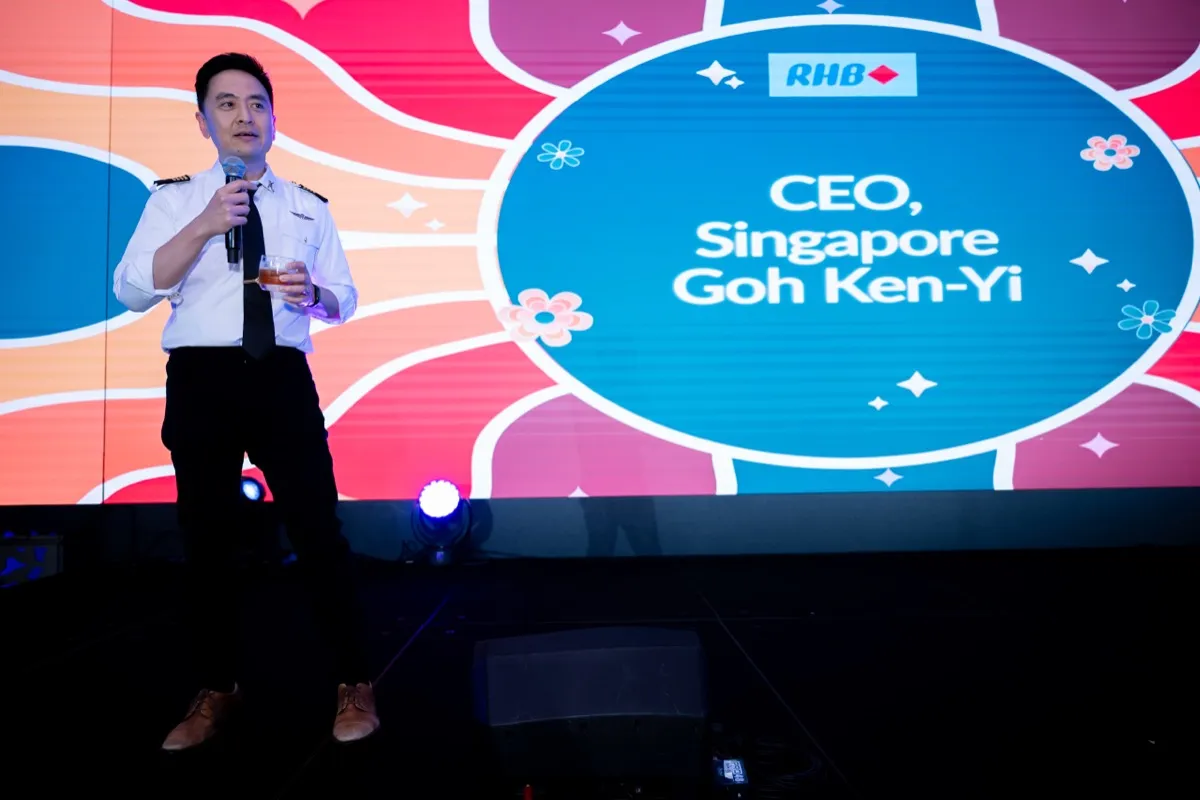 Corporate gala dinner guests celebrating Singapore